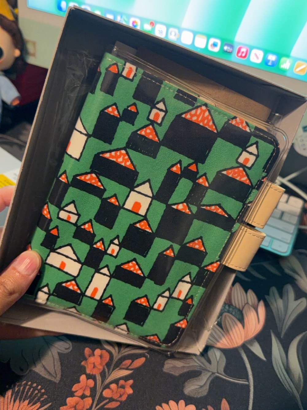 Hobonichi Mina Perhonen Hutte A6 original